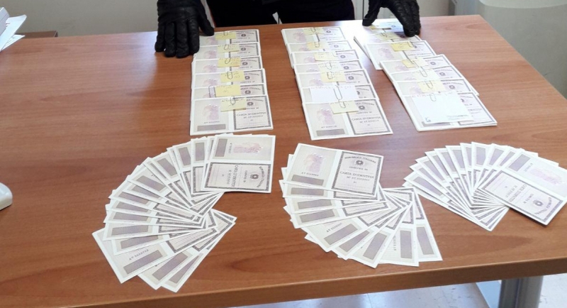 carte di identità rubate recuperate carabinieri 3
