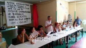 Scuola Media Carducci Protesta (4)